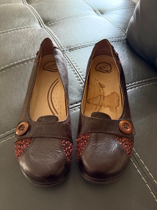 Dansko Shoes - Dansko Women's Dark Brown Leather Button-Accent Flats